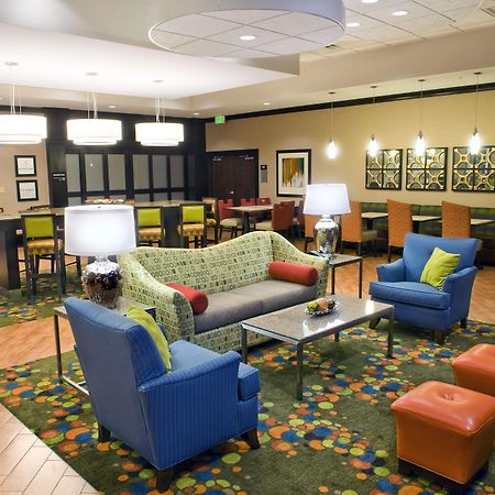 Hampton Inn Evansville Airport מראה חיצוני תמונה