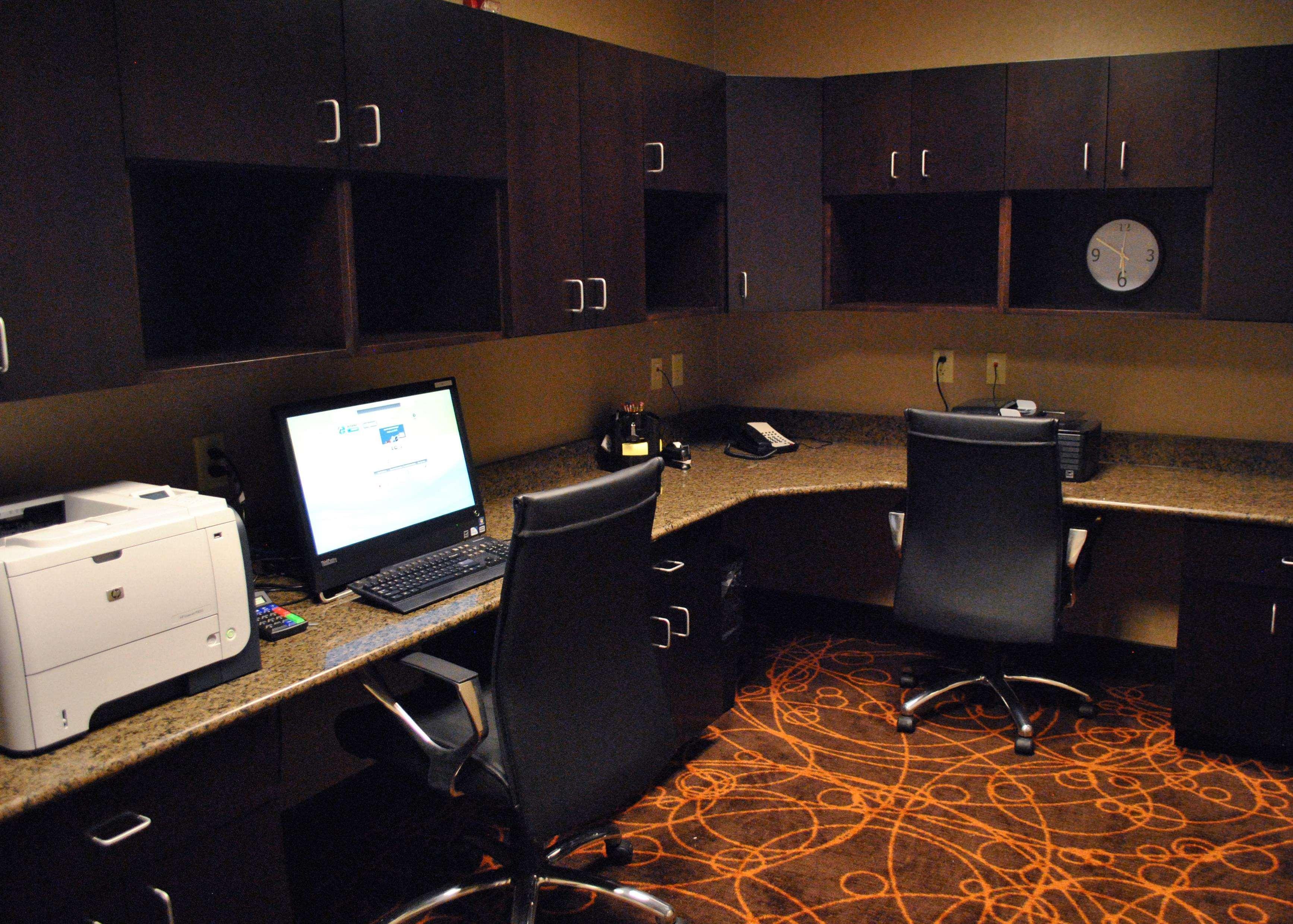 Hampton Inn Evansville Airport מתקנים תמונה