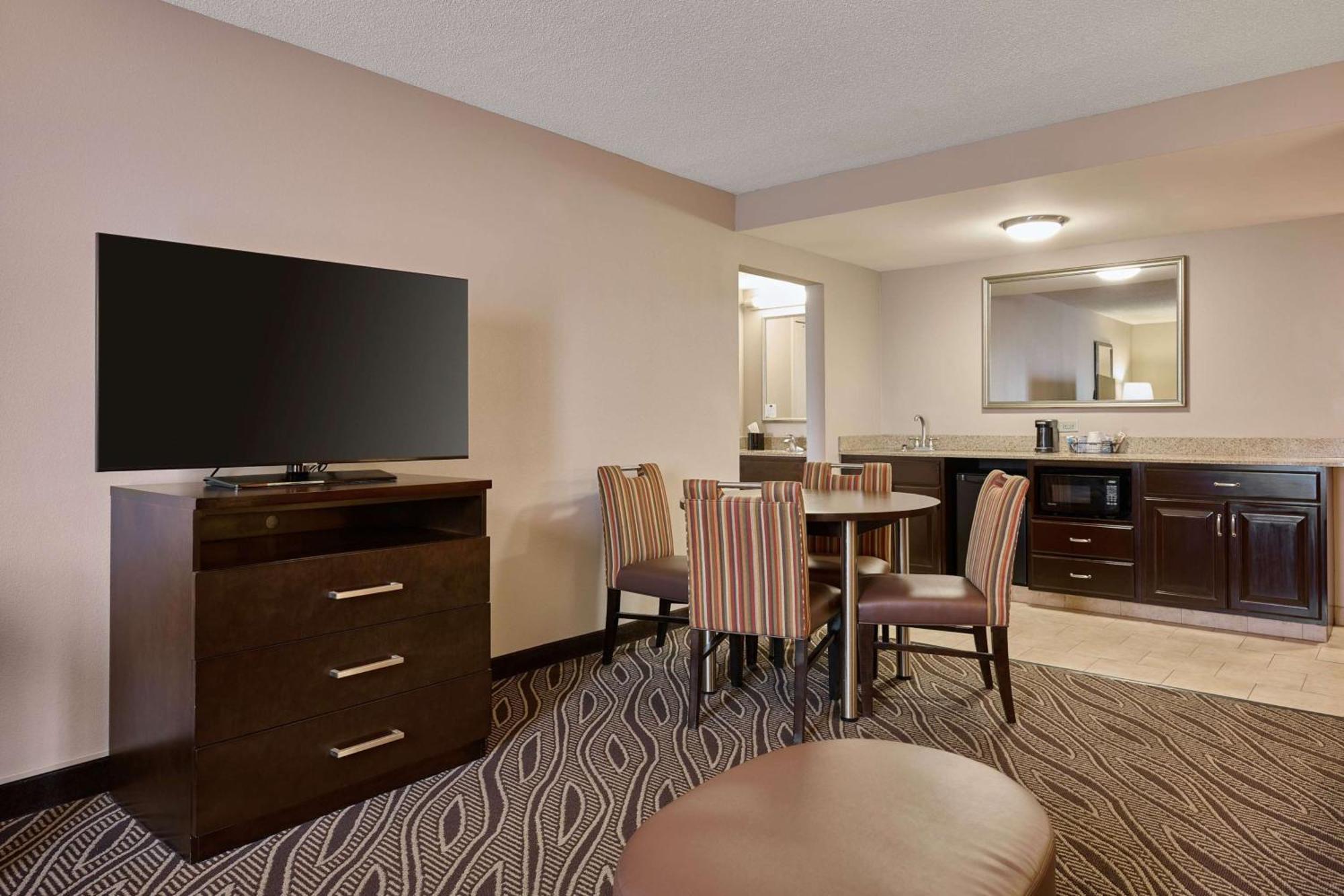 Hampton Inn Evansville Airport מראה חיצוני תמונה